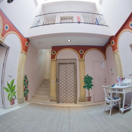 Life Apartments Giralda Suites Seville Exterior photo