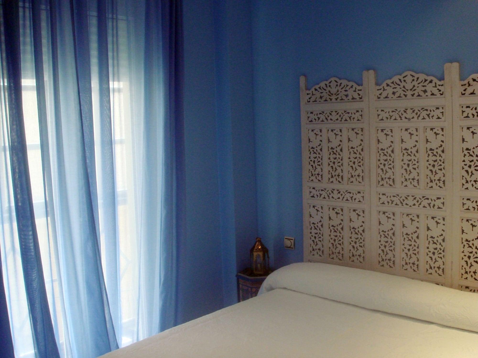 Life Apartments Giralda Suites Seville Exterior photo